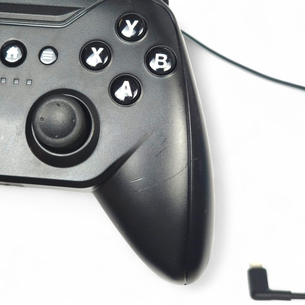 RiotPWR Rotor Riot iOS Wired Lightning Game Controller Tested - Picture 12 of 16